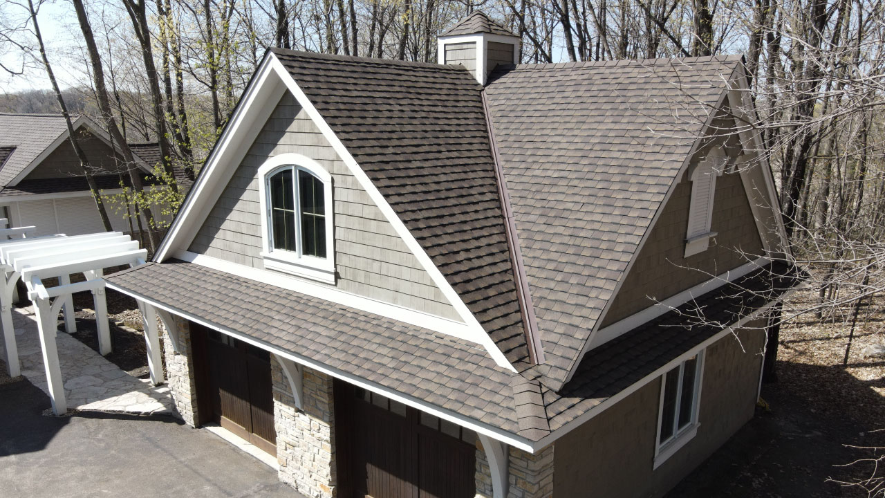 Cleaning and Maintenance Tips for Your Roof